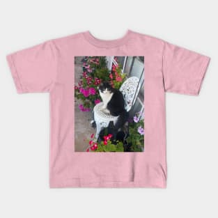 Tuxedo Cat Cute and Beautiful Flowers Kids T-Shirt